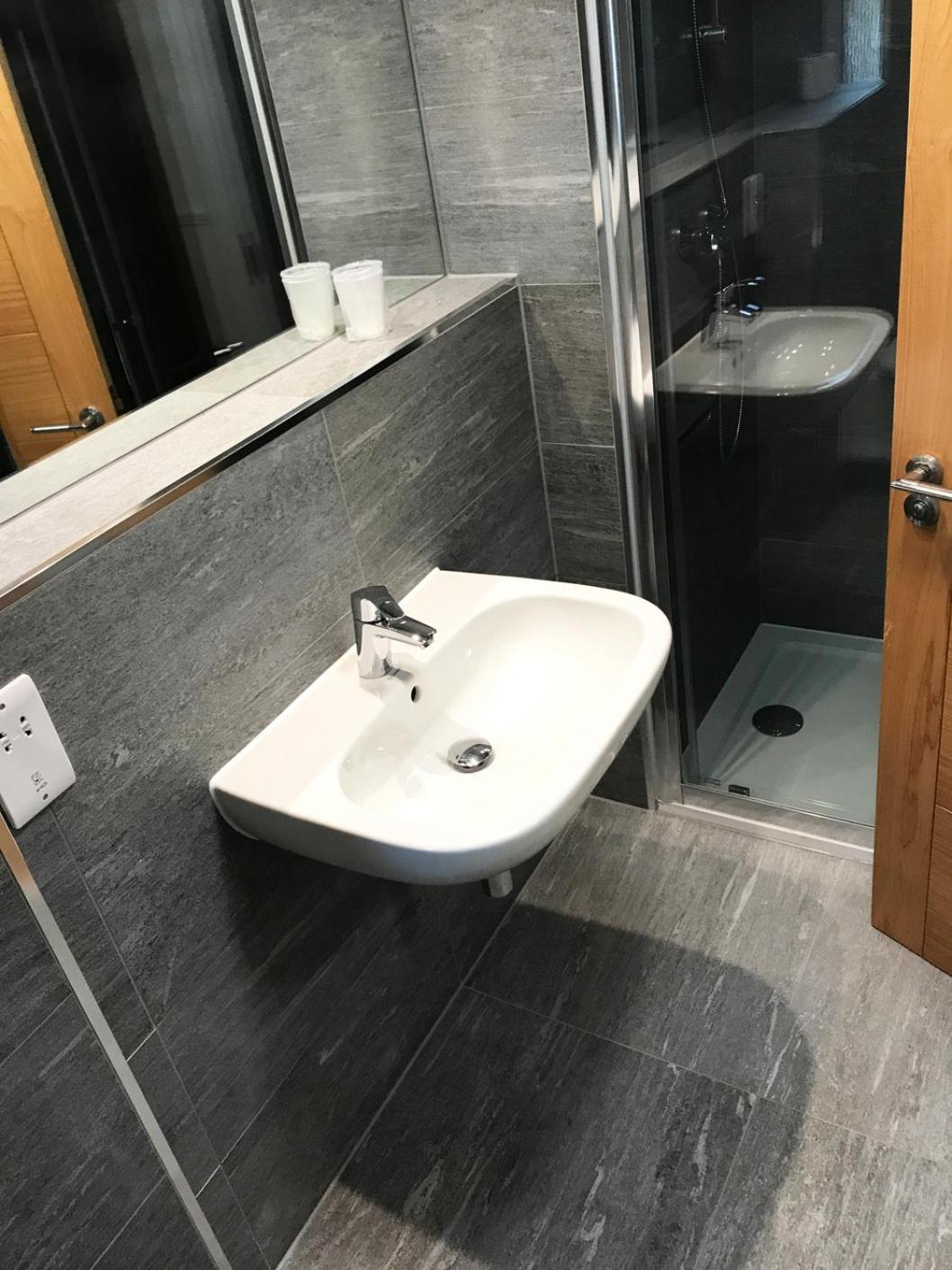 רומפורד Gidea Park Hotel מראה חיצוני תמונה