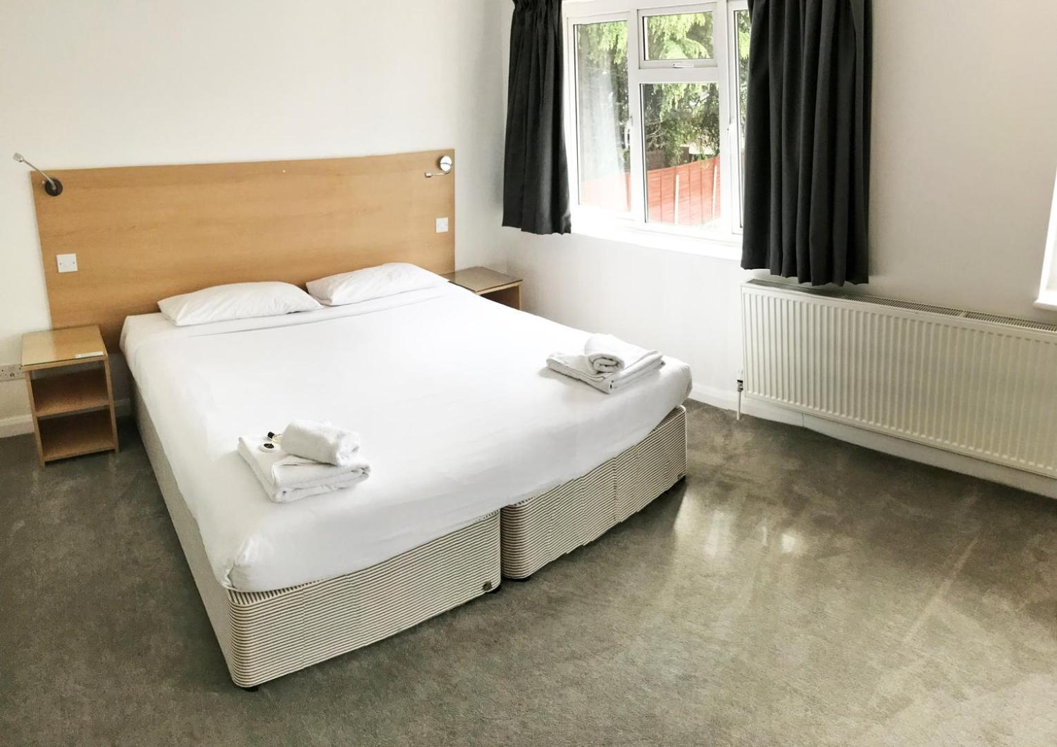 רומפורד Gidea Park Hotel מראה חיצוני תמונה